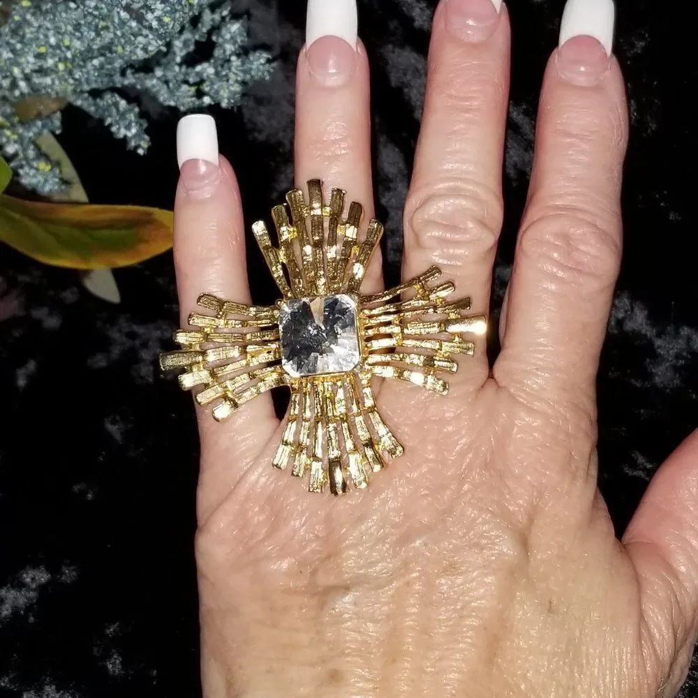 Large Cross Ring Statement Ring SZ 6.5-7 - Picture 2 of 5